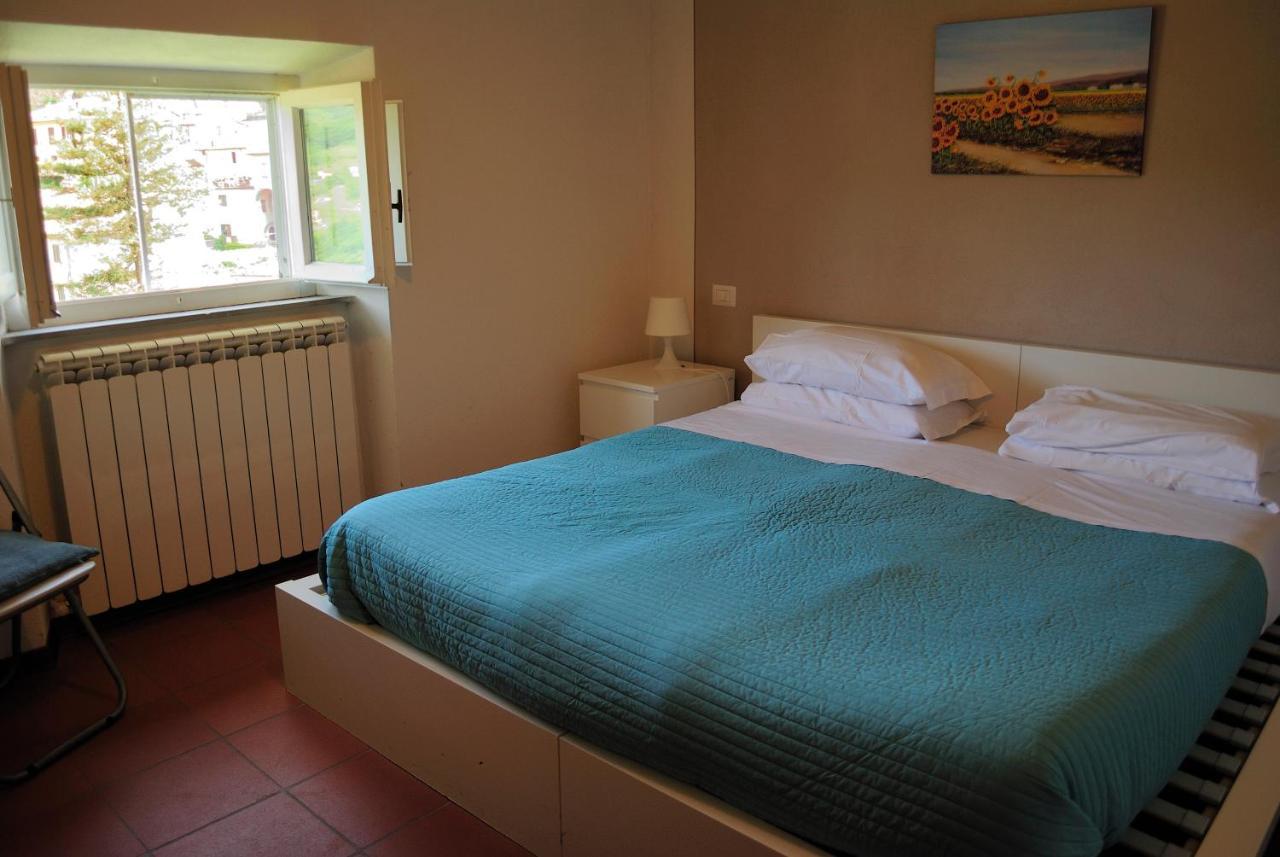 Villa Gherardi - B&B E Hostel Barga Exterior photo