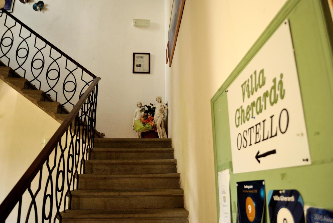 Villa Gherardi - B&B E Hostel Barga Exterior photo