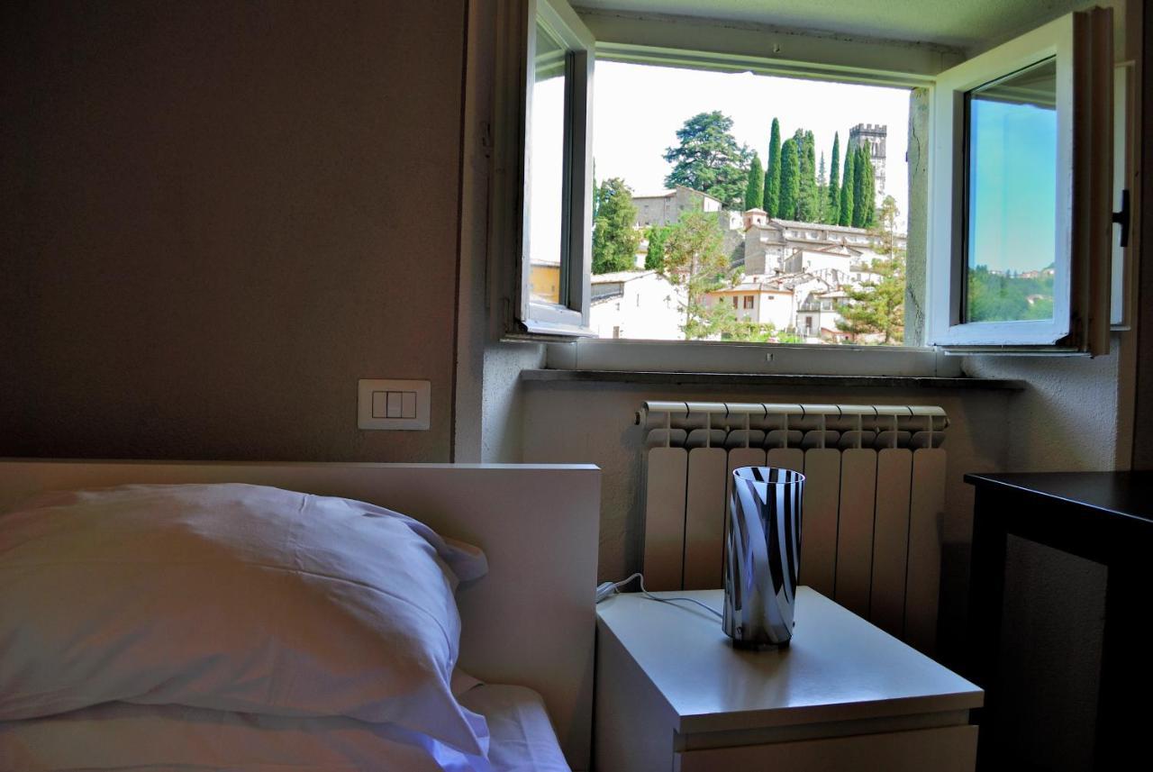 Villa Gherardi - B&B E Hostel Barga Exterior photo